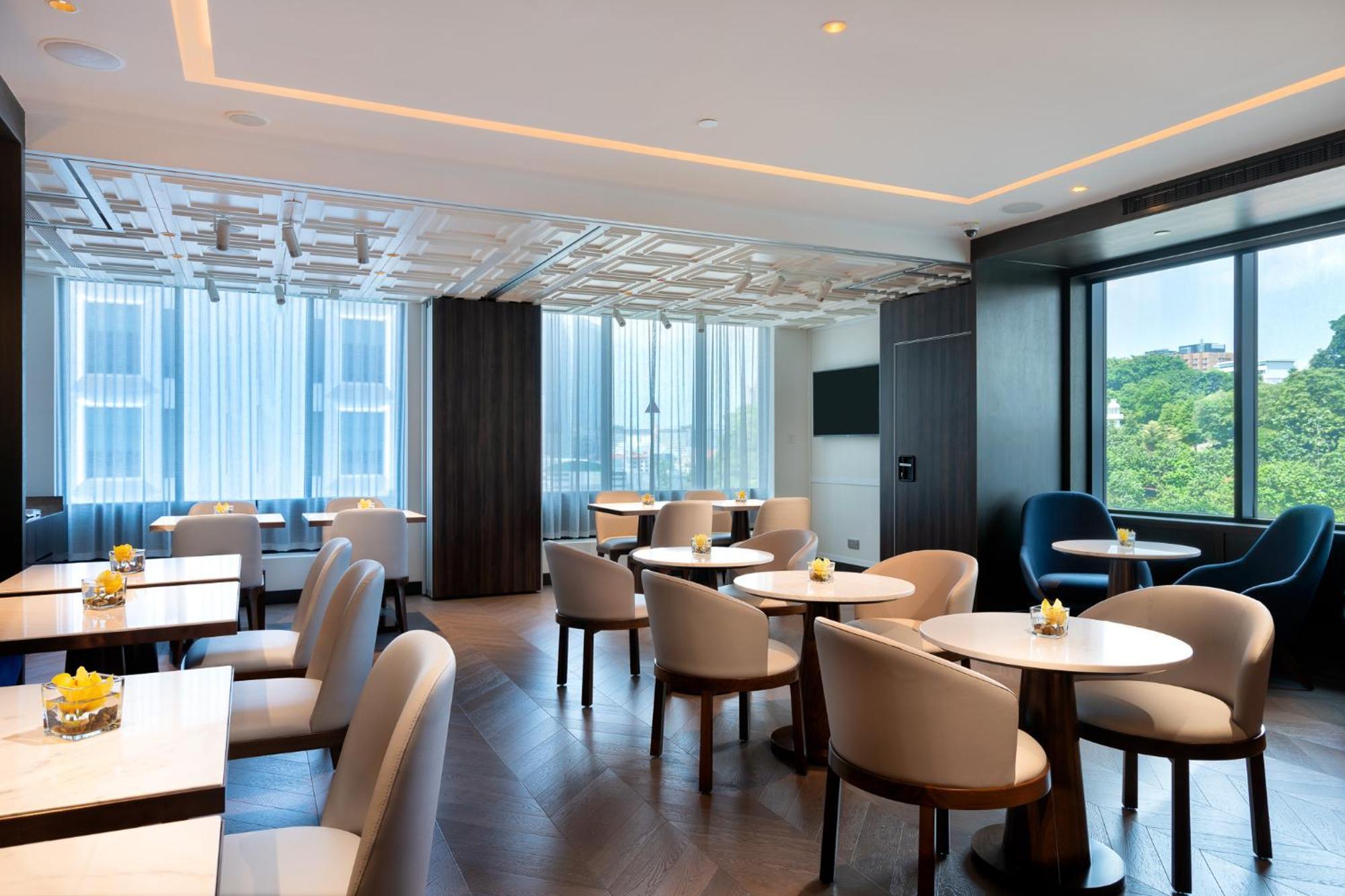 Club Deluxe Room